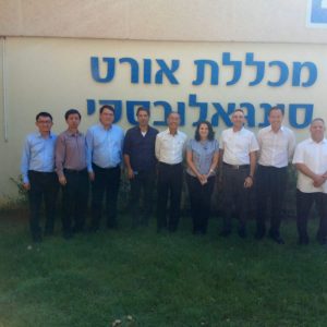 משלחת מסיגפור בביקור במכללת אורט סינגאלובסקי