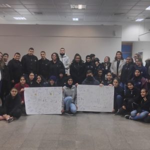 תלמידי אורט בלוד במסר לחיים משותפים: כולנו יחד נגד אלימות- كلنا معا ضد العنف