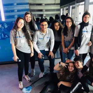 המדצי”ם הצעירים מאורט מדריכים במרכז פרס לשלום ולחדשנות