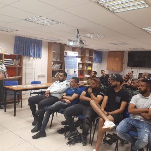 ‘תופסים כיוון’ – תכנית הכנה ללוחמים בדואים במכללת אורט קריית ביאליק