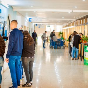 יריד תעסוקה במכללת אורט בראודה בימי קורונה