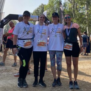 מורות ותלמידות אורט קרית מוצקין – רצות למען כבדי השמיעה
