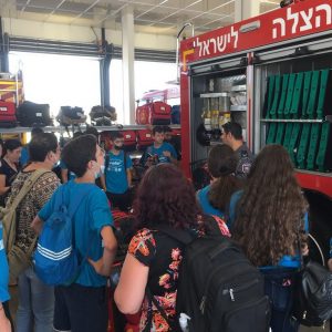 תלמידי תכנית בדיוק באורט קרית מוצקין בביקור במכללה הלאומית לכבאות והצלה