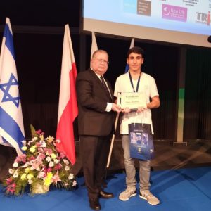 תלמיד אורט קרית ביאליק במקום הראשון בתחרות בינלאומית בספרות
