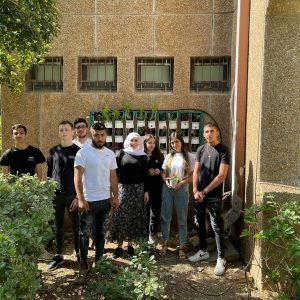 תלמידי פרויקט קיימות באורט בשיתוף חברת נטפים הקימו 18 קירות ירוקים כסמל לדו קיום