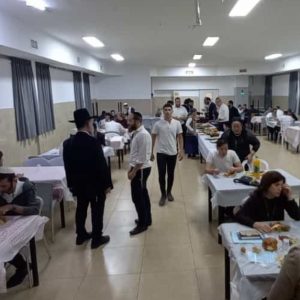 ערב הורים ייחודי בישיבת אורט אורייתא עפולה – ארוחת ערב משפחתית