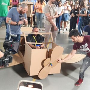 מקרטון למנגנון – חגיגה של השראה ויצירה במחלקות העיצוב של מכללות אורט