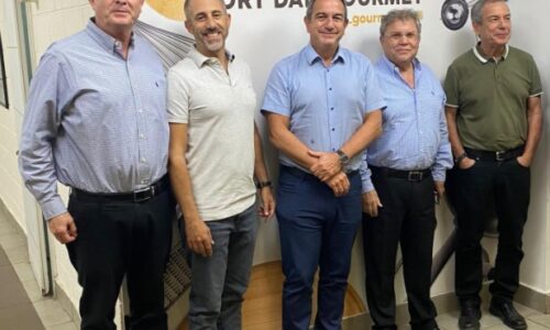 נשיא התאחדות התעשיינים ובכירי התעשיה בישראל בביקור בבתי הספר של אורט