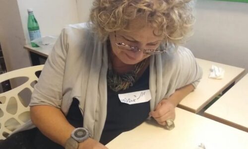 הי, אתם שם! זכרתם להתקשר לסבאסבתא ולשאול לשלומם? – מועדון גלישה פותח שנה