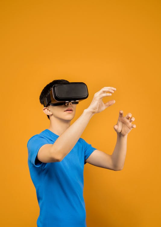 מרצה אורח, מר שלמה גרציאני מנהל החדשנות של החברה המרכזית למשקאות