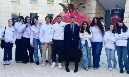 תלמידי מגמת דיפלומטיה באורט קרייזמן גבעתיים בכנס “שגרירי העתיד” היוקרתי של משרד החוץ
