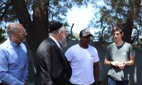 שר העבודה, בביקור באורט אורמת: “ביה”ס מוביל פדגוגיה חדשנית המשלבת תעסוקה איכותית”