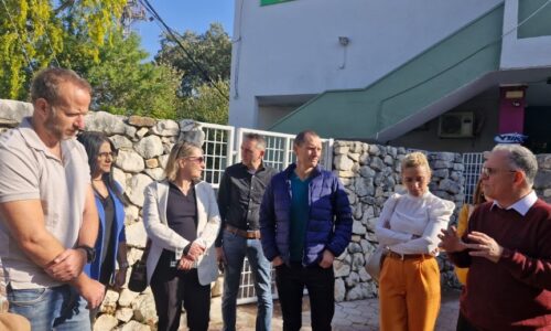 ביקור מנכ”ל באורט גרינברג בקרית טבעון: כיתות הכשרה והתגייסות לסיוע למשפחות המילואימניקים