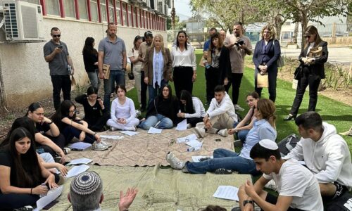 ביקור מנכ”ל בבתי ספר פסגות ואמירים בעיר בית שאן – מסע בין ‘מיצויינות’ לרצף חינוכי
