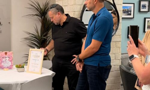 ראש עיריית ערד התלווה לסיור מנכ"ל אורט בעיר: "נמשיך יחד לטפח חלומות – ולהגשים אותם"